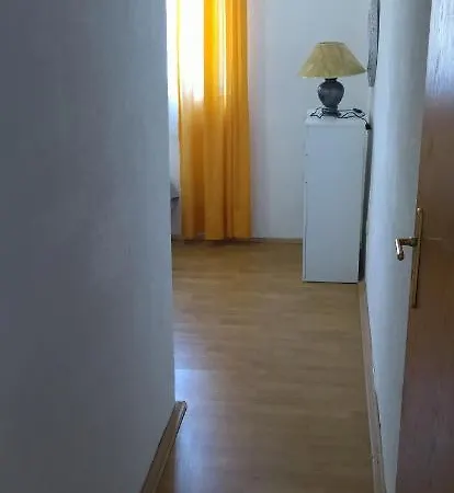 Mara דירה סגט ווראנייצה